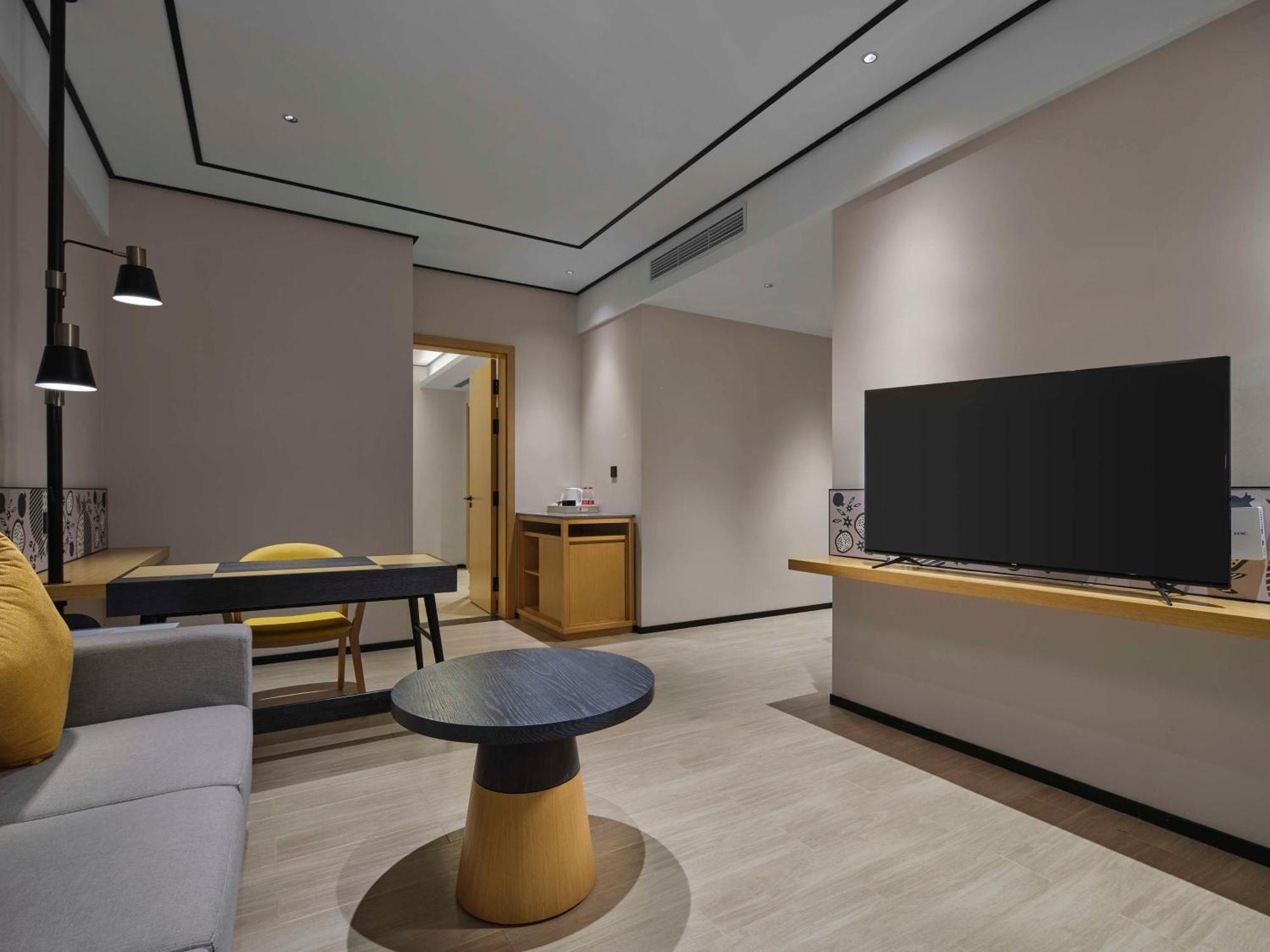 Hilton Garden Inn Tianjin Huayuan Экстерьер фото