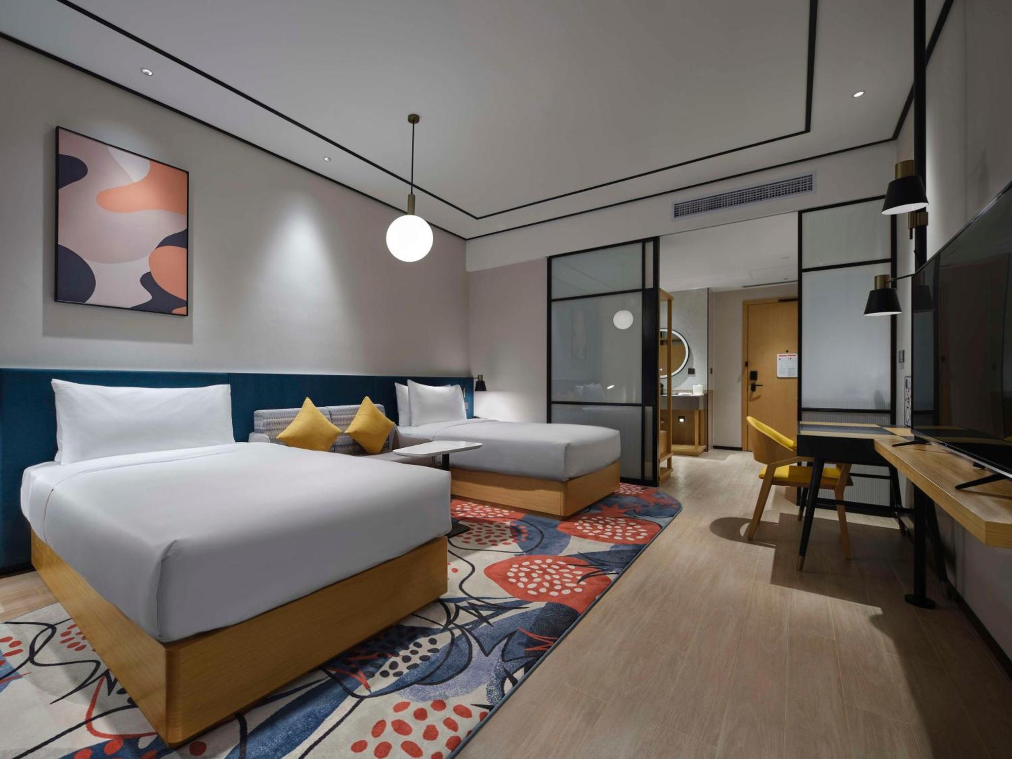 Hilton Garden Inn Tianjin Huayuan Экстерьер фото
